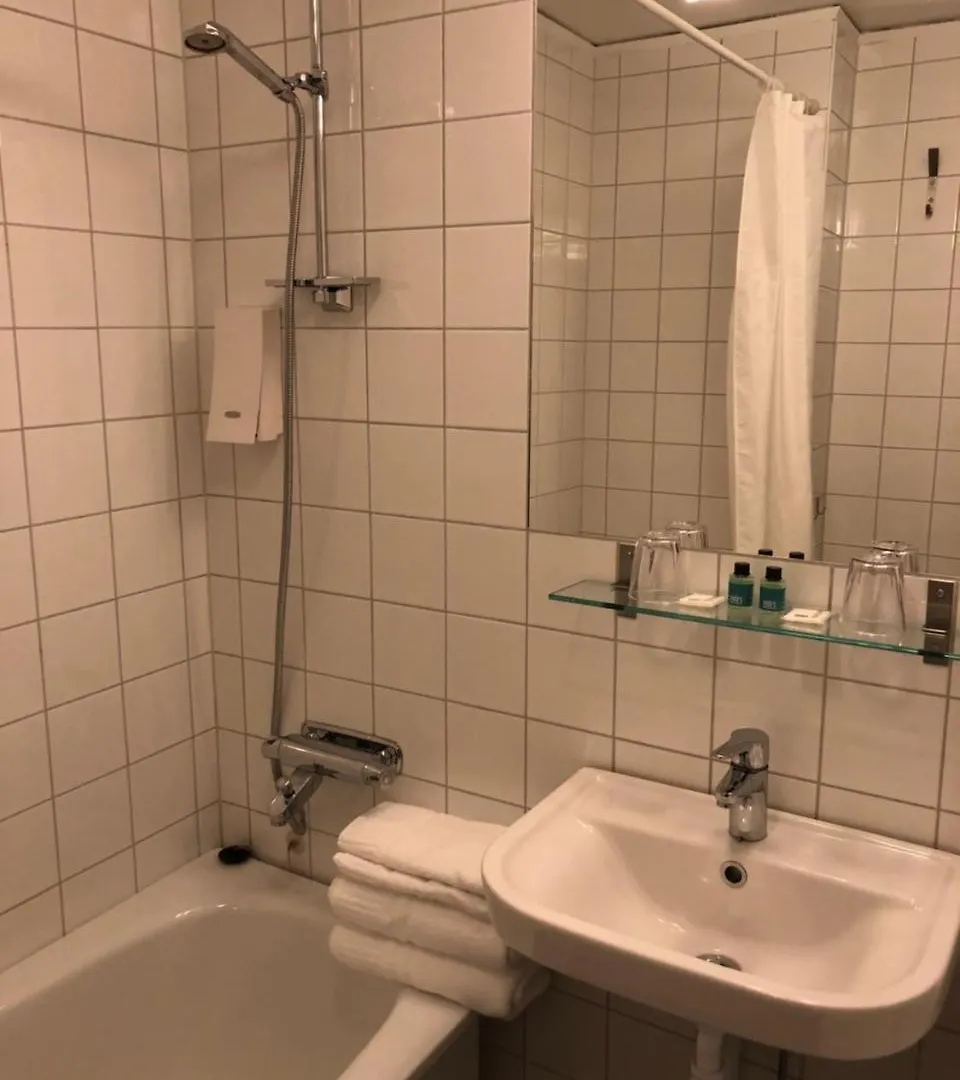 Hotel Hotell Bele Trollhättan