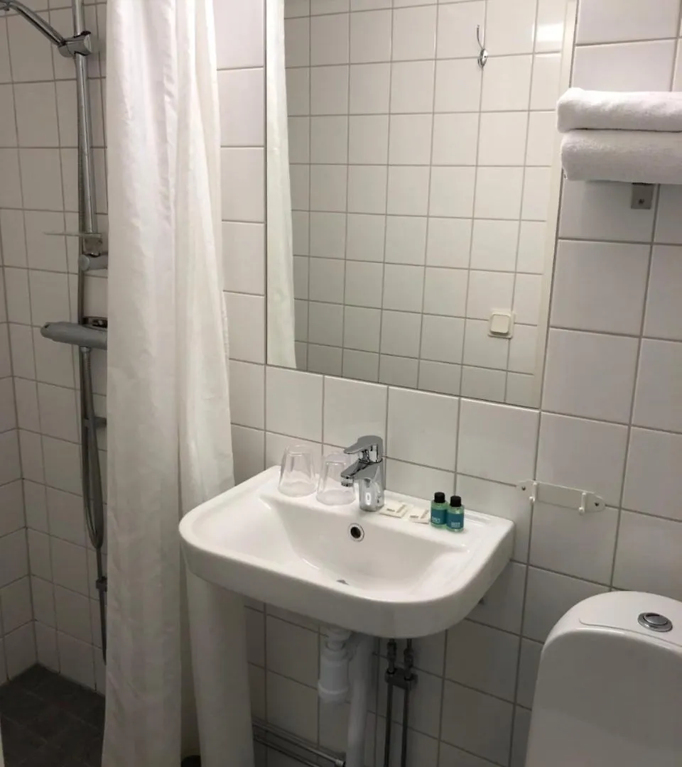 Hotell Bele Trollhättan 3*,
